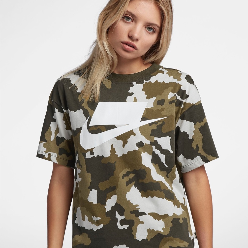 Nike Olive Camo Box Logo Tee